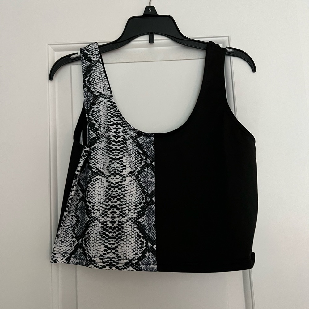 Spliced Snakeskin Print Crop Tank Top
